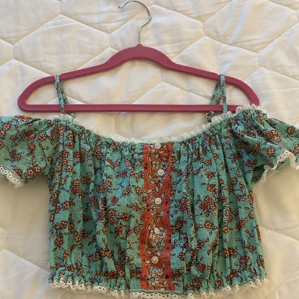 Poupette St Barth Girls’ Cotton Crop Top with Lace Trim & Button Panel. Size 12.